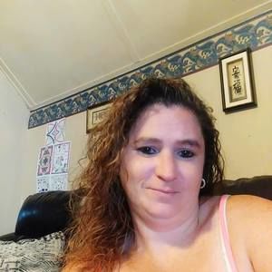 Meet your Posher, Kylee